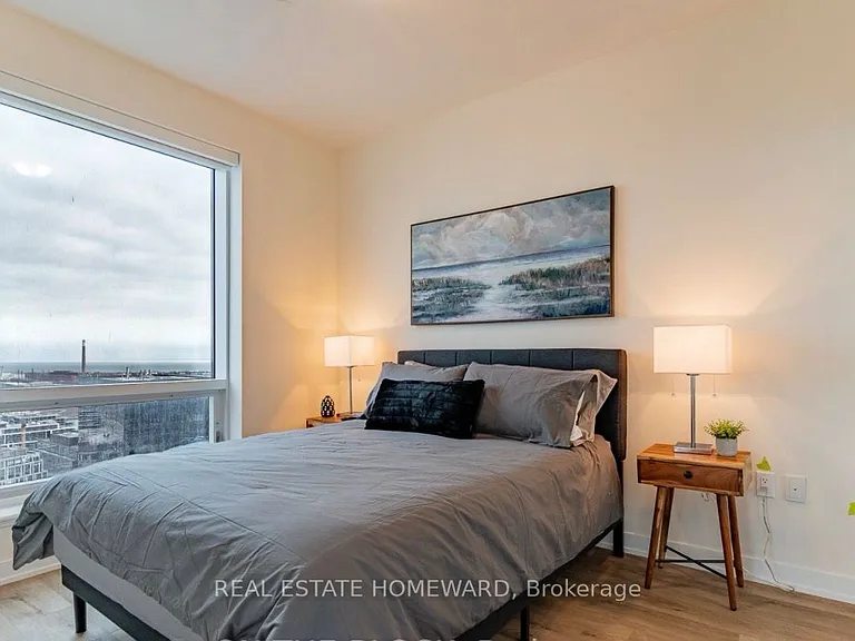 28 Freeland St #4007 — Photo 9