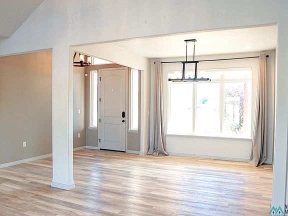 4th image of 1258 Cottonwood Ct