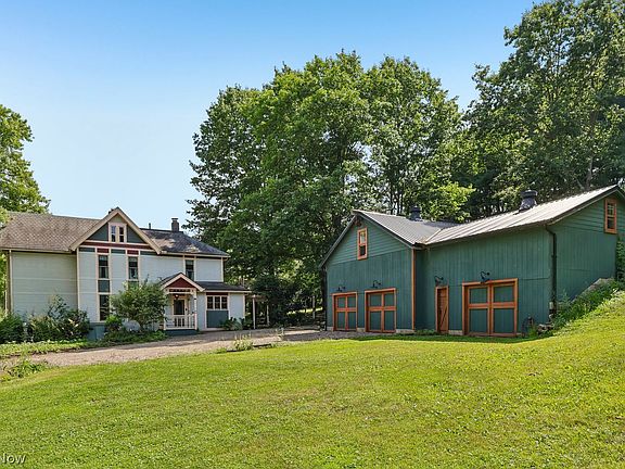 3rd image of 23 Fixler Rd