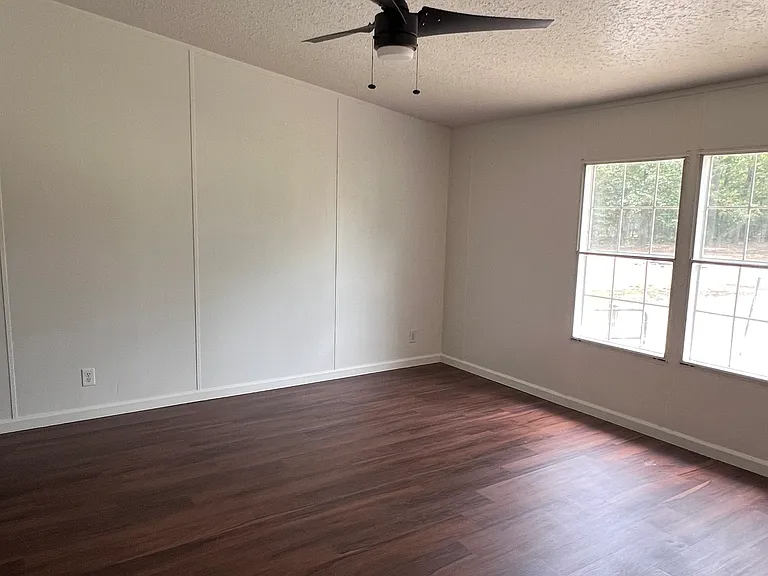 515 County Road 4108 — Photo 7