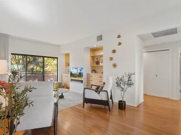 814 Camino De Monte Rey APT 221, Santa Fe, NM 87505