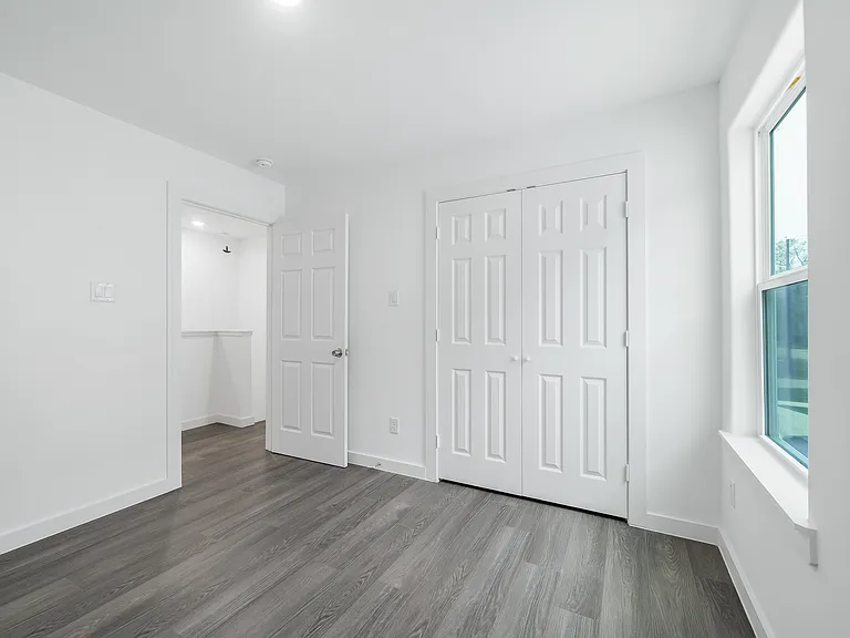 7413 Shotwell St #B — Photo 30