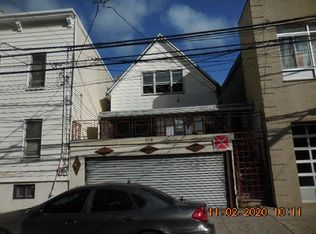 516 25th St, Union City, NJ 07087