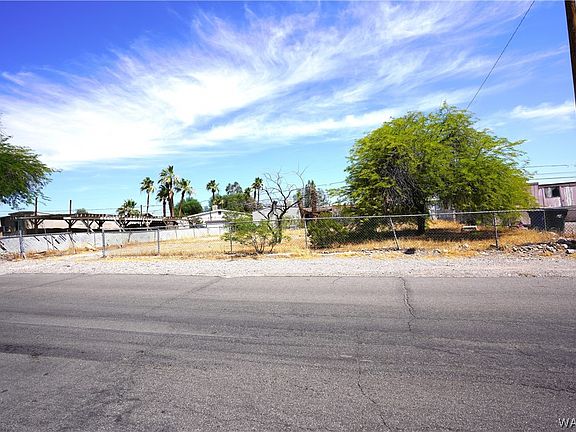 2nd image of 1888 Sea Breeze Lane