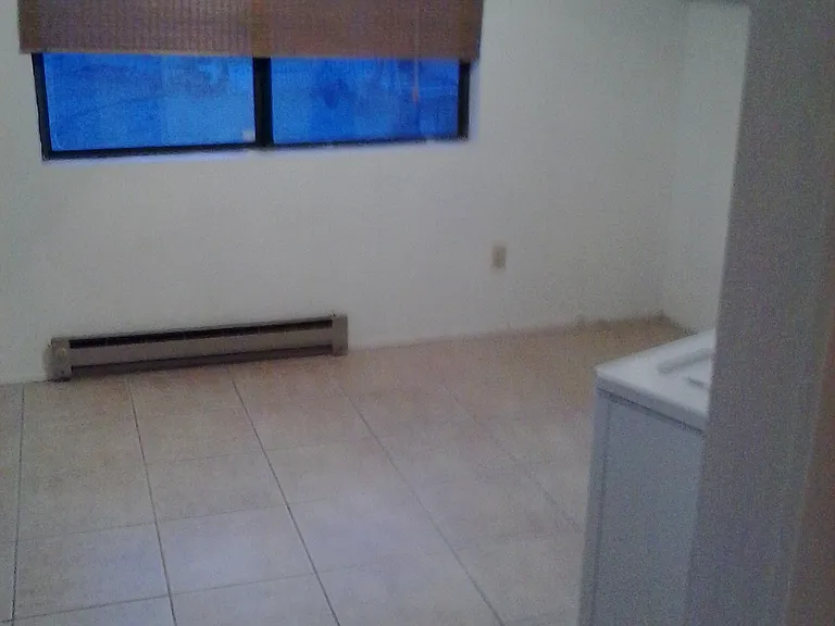 laundry alt view