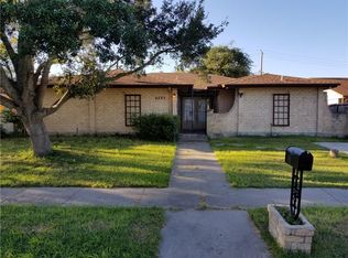 6725 Wood Iron Dr, Corpus Christi, TX 78413