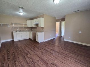 3220 W 8th Ave #15, Corsicana, TX 75110