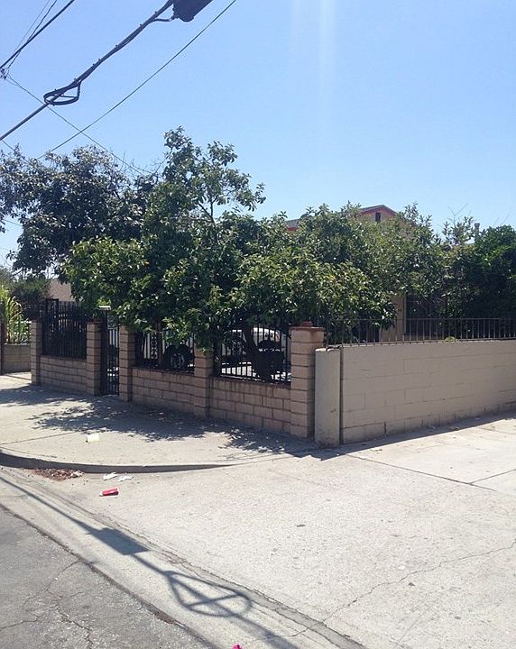 1st image of 921 S Gage Ave