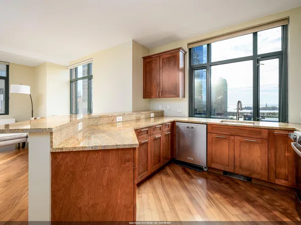 105 Greene Street image 1 of 50