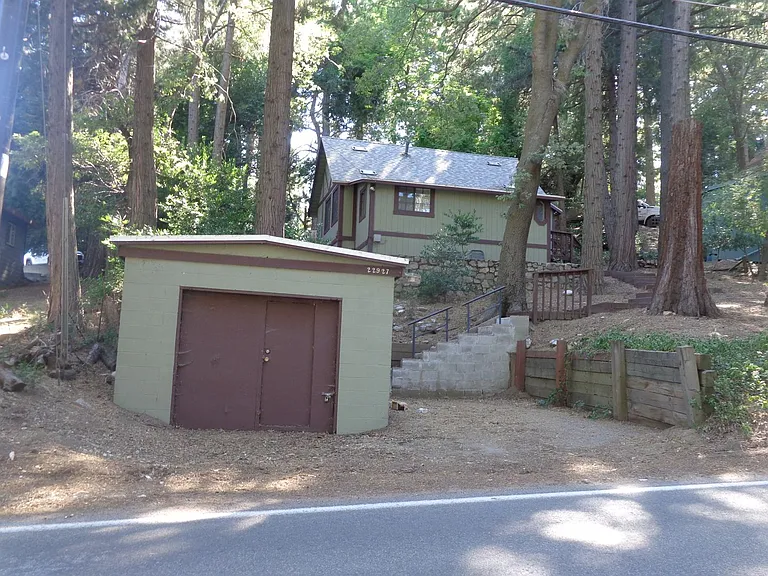 22927 Crest Forest Dr — Photo 11