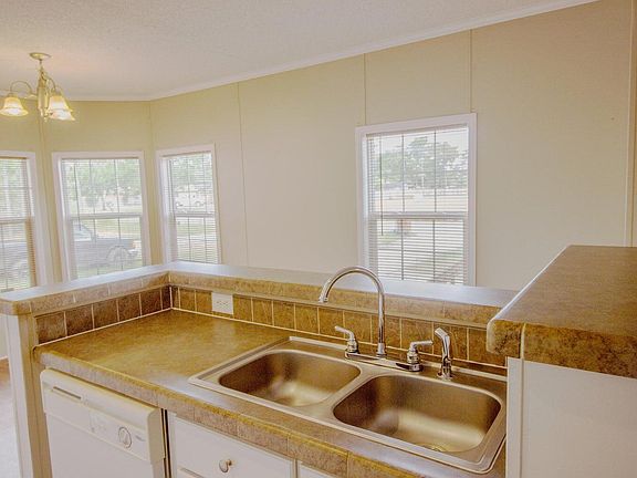 5th image of 9289 E River Dr