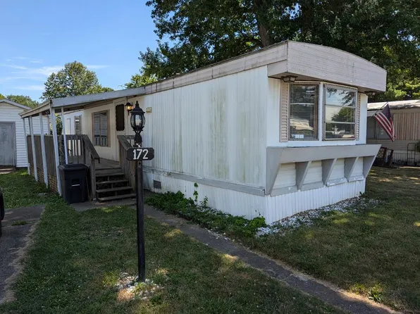 172 Parklawn Dr, Circleville, OH 43113