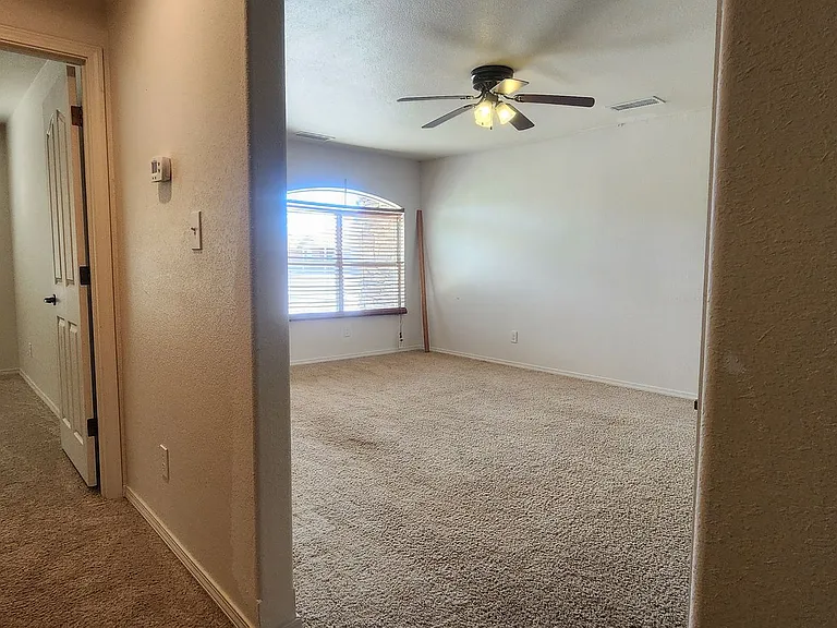 2010 S Clover Ln — Photo 15