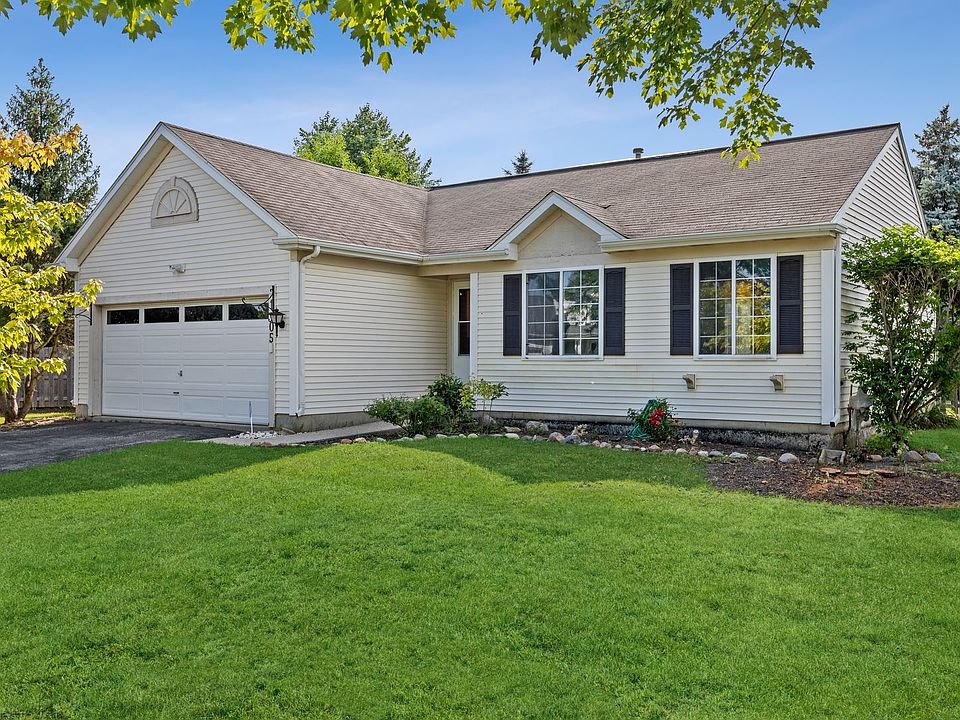 1st image of 1305 Fairport Dr