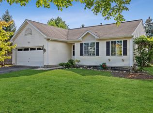 1305 Fairport Dr, Grayslake, IL 60030
