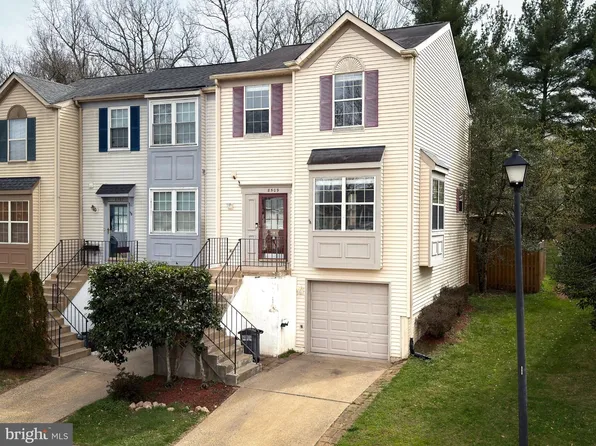 8509 Charnwood Ct, Manassas, VA 20111