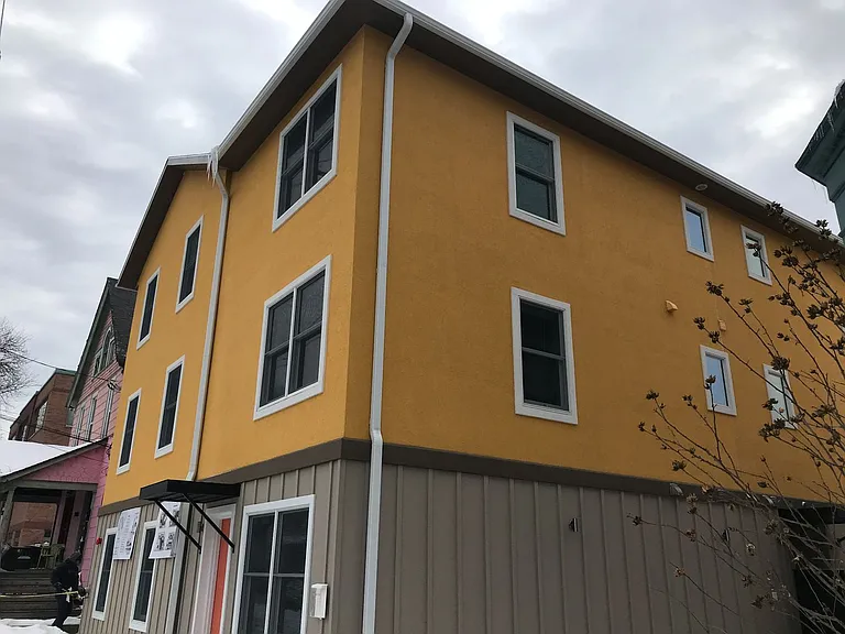 327 W Seneca — Photo 34
