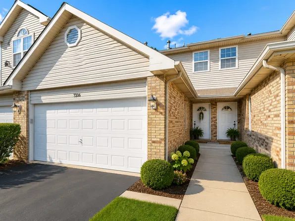 7206 Bradford Ct, Justice, IL 60458