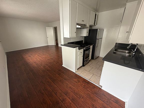 4th image of 3657 Keystone Ave APT 2