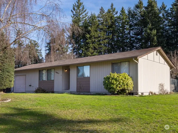 12211 211th Avenue E, Bonney Lake, WA 98391