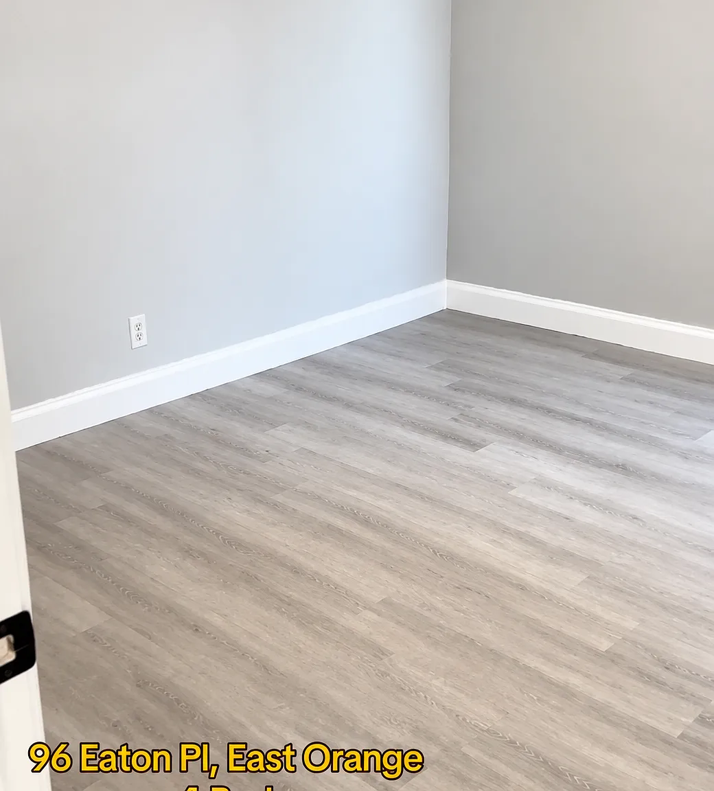 4 bed, 800 sqft, $2,550 — Photo 4