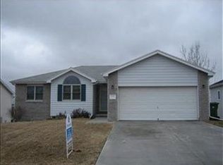 2022 Breckenridge Dr, Lincoln, NE 68521