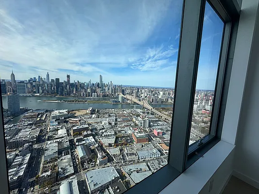 Rented by YouYork Management LLC | media 10