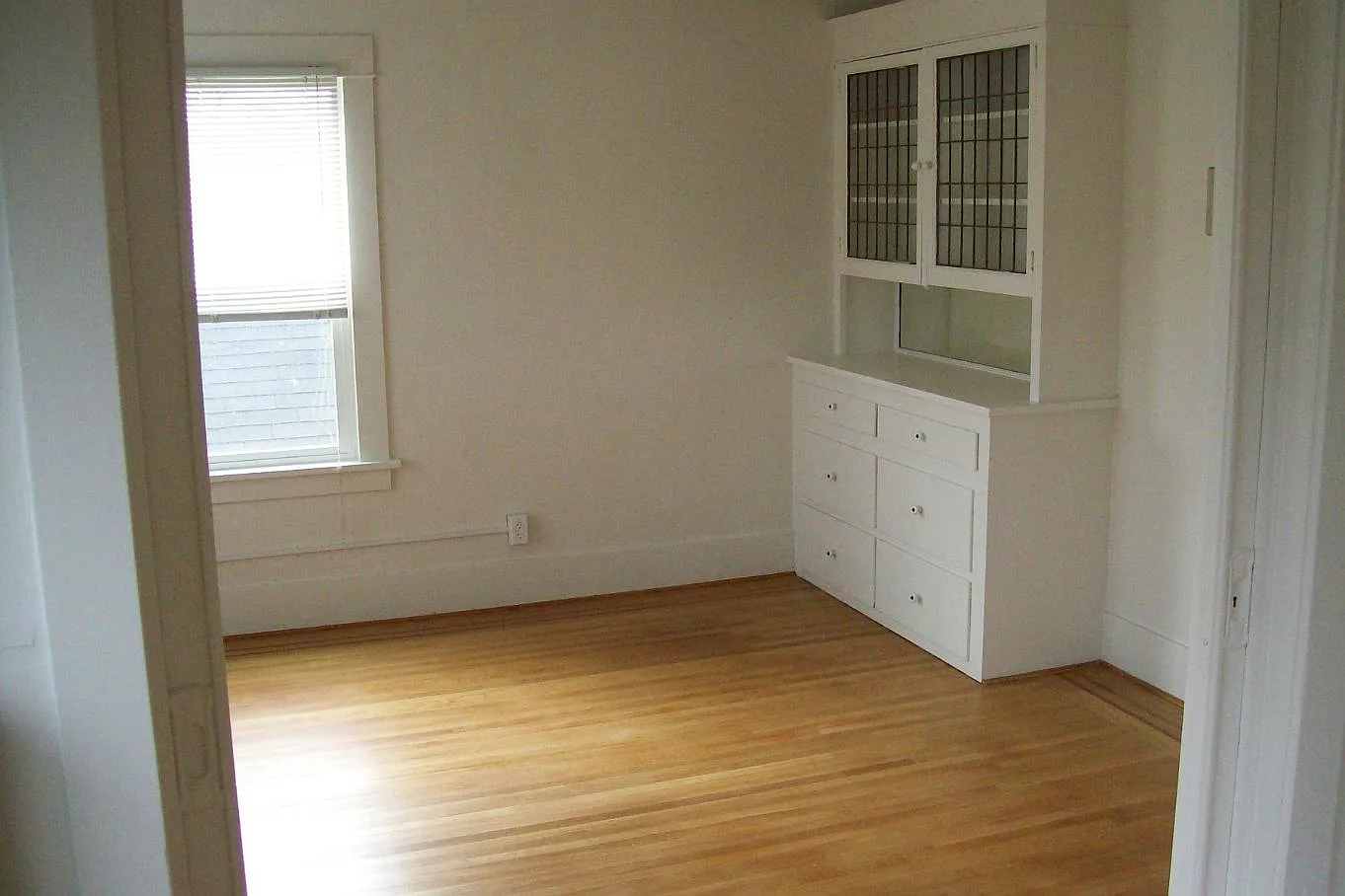 1 bed, 625 sqft, $1,750 — Photo 2