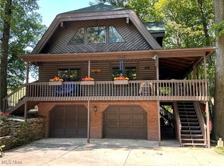 8125 Geneva Dr, Millersburg, OH 44654