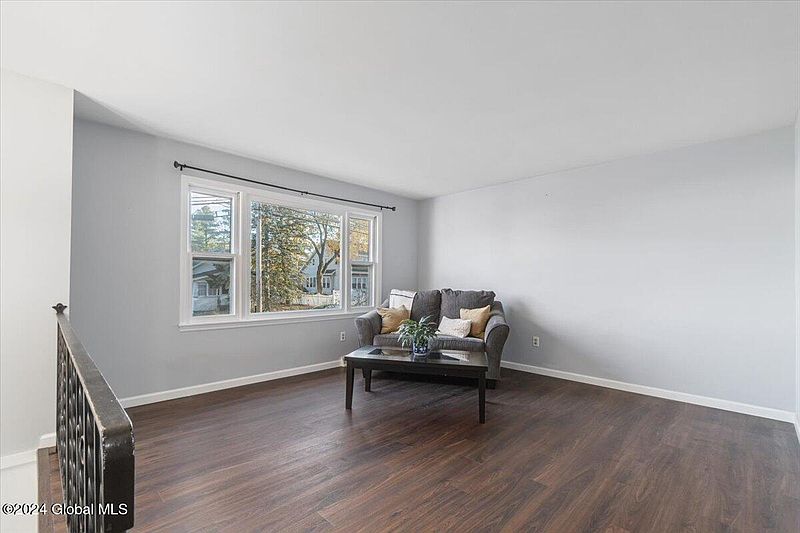 3rd image of 54 Tremont Street