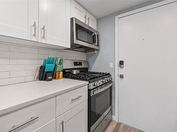 5th image of 6851 Roswell Rd APT E4