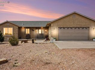 459 Bowie Rd, Penrose, CO 81240