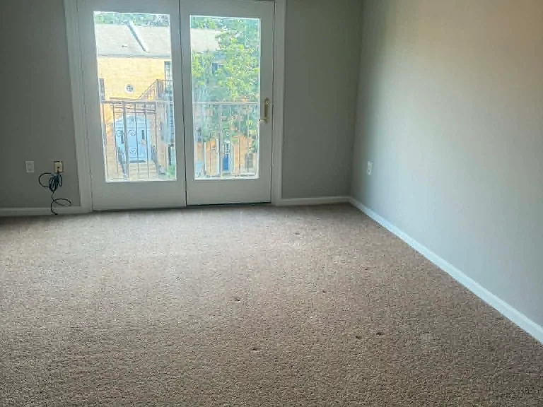 5911 Quantrell Ave #204 — Photo 4