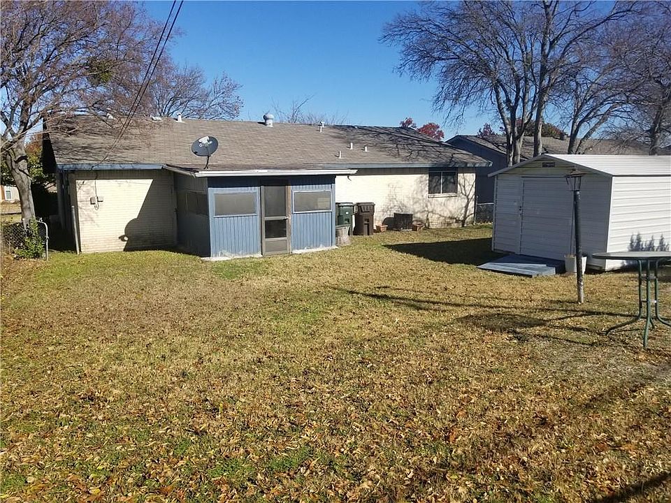 2nd image of 1908 Overglen Dr