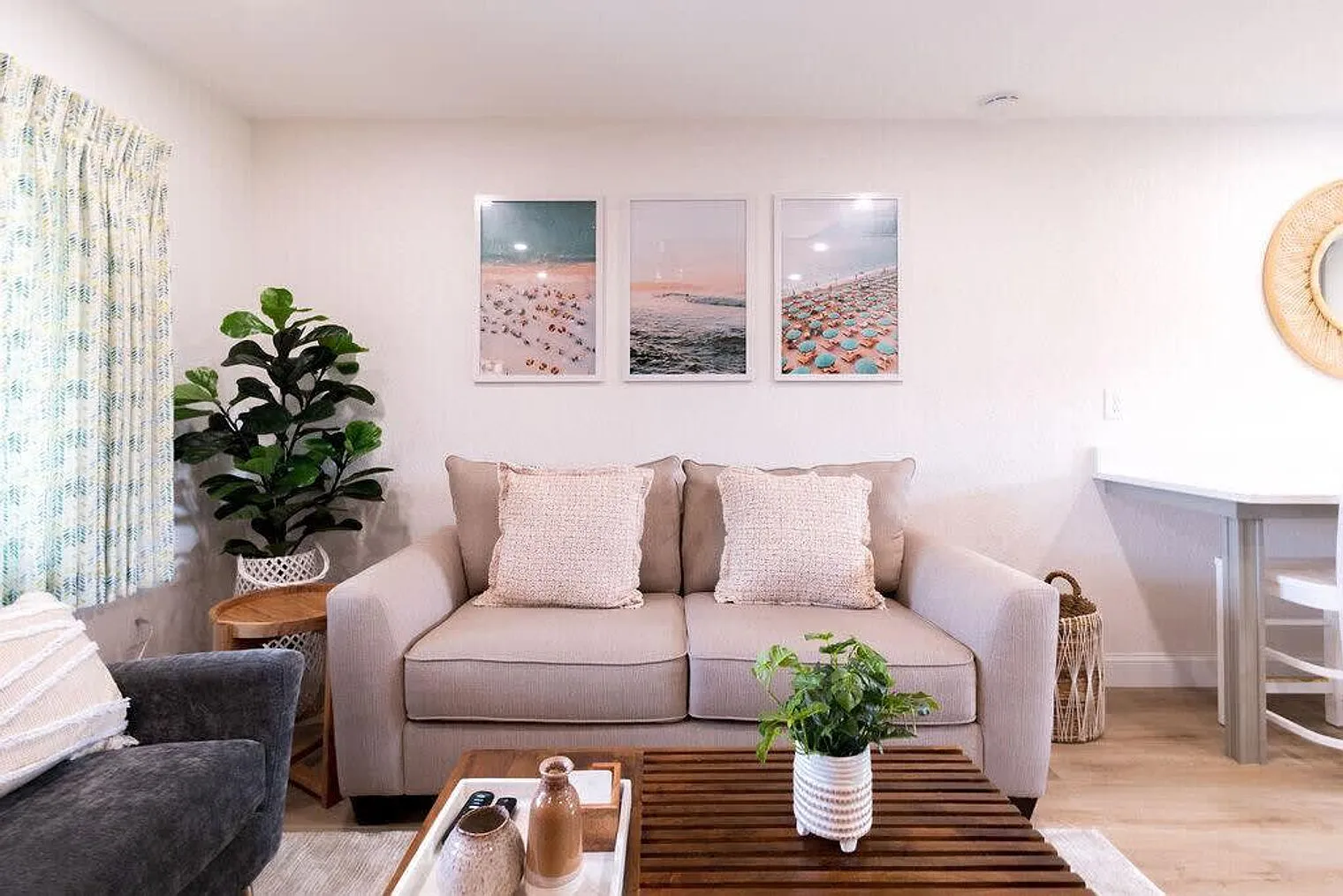 2 bed, 1.0 bath, $3,333 — Photo 3