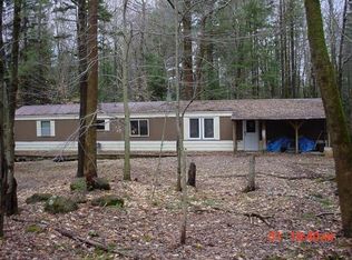 6 Morris Rd, Northville, NY 12134