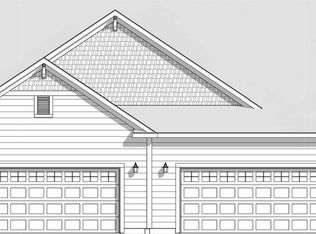 932 Stirling Dr #33, Oconomowoc, WI 53066