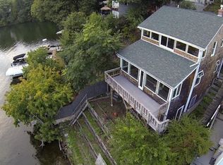 22 Oakland Ave, Shrewsbury, MA 01545