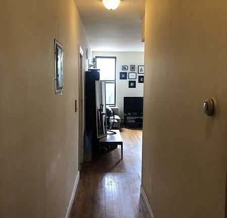 2nd image of 307 W 146th St APT 4