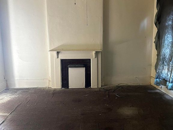 3rd image of 2119 W Main St