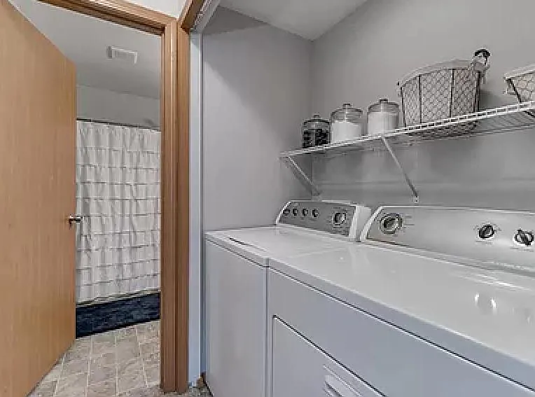 3747 W Pandion Dr — Photo 4