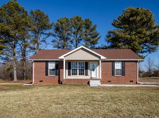518 N Harris Rd, Portland, TN 37148