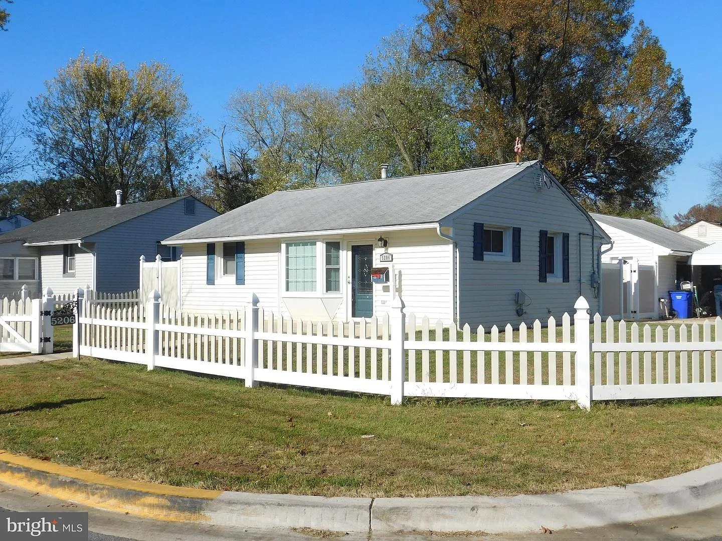 5206 Kenesaw St photo 1
