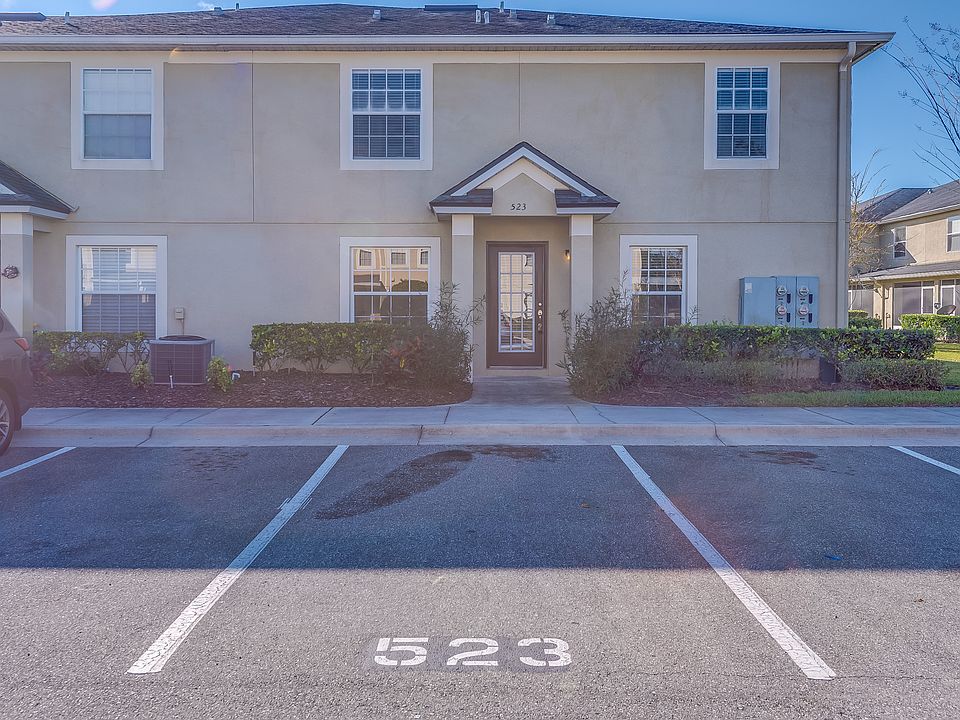 1st image of 523 Carina Cir