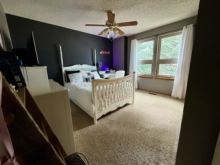 15425 Holbein Dr — Photo 14