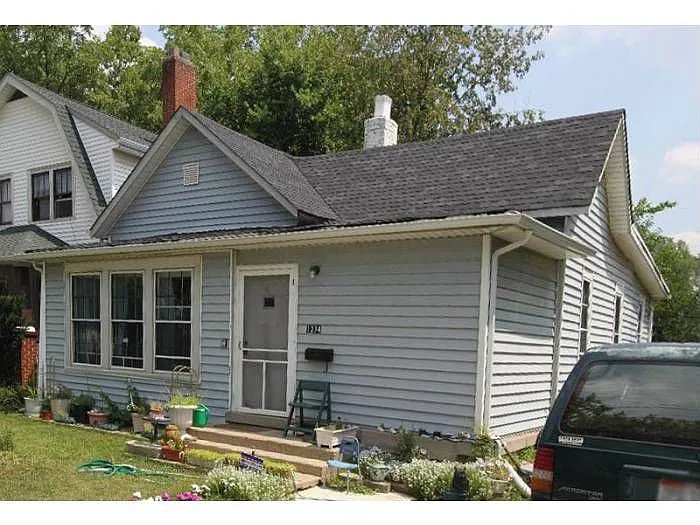 1374 Lockbourne Rd photo 1