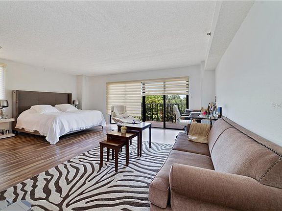 3rd image of 7550 Hinson St #4