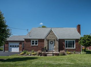 542 W Westbrook Rd, Brookville, OH 45309