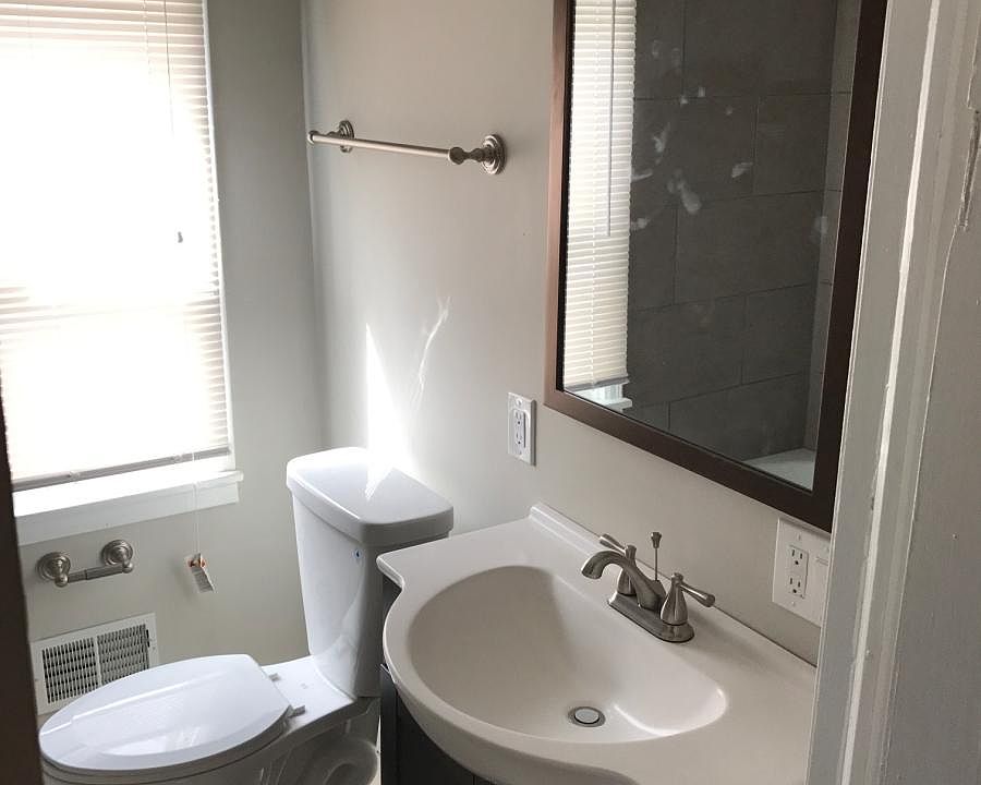1st image of 26544 Brettonwoods St