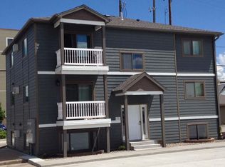 174 W 2nd St #1, Winona, MN 55987
